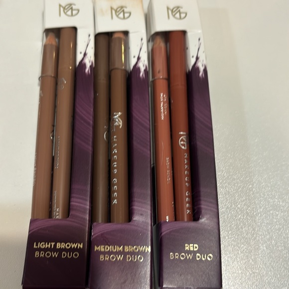 Makeup Geek Bundle of brand new Brushes, brow duos, bronzer, and blush. Discont. - Picture 3 of 5